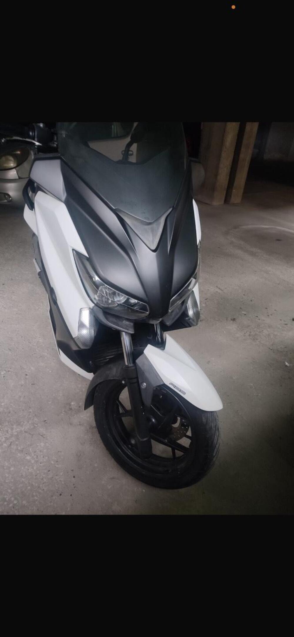 Yamaha X-Max 250 (2014 - 16) (3)