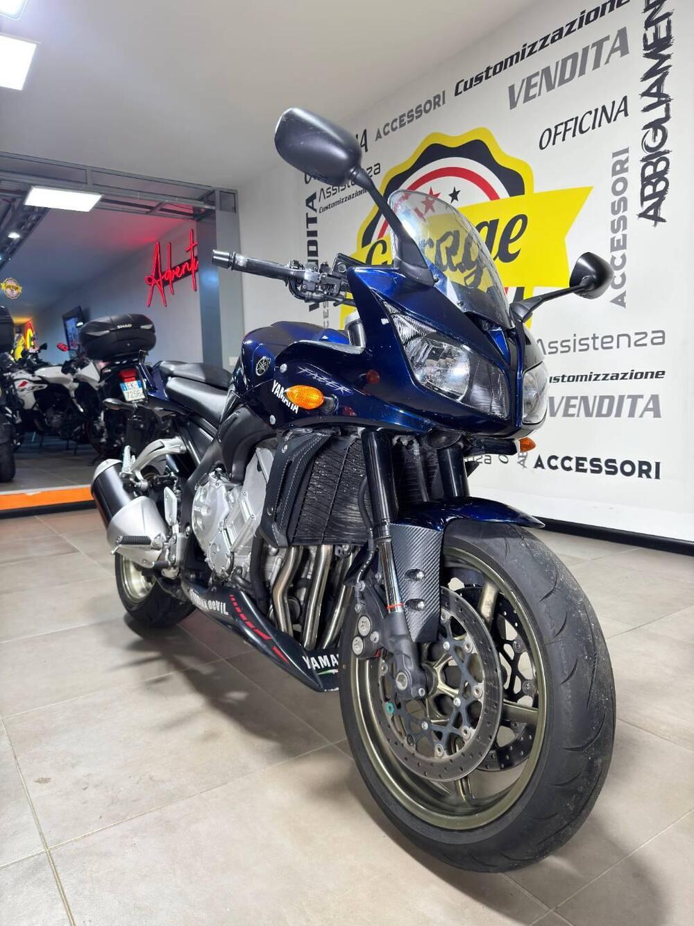 Yamaha FZ1 (2006 - 16) (2)