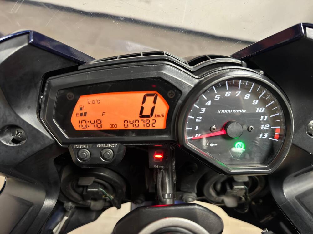 Yamaha FZ1 (2006 - 16) (5)