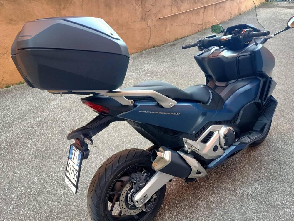 Honda Forza 750 DCT (2021 - 24) (3)