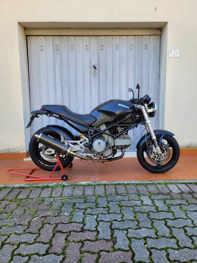 Ducati Monster 620 Dark (2003 - 06) usata