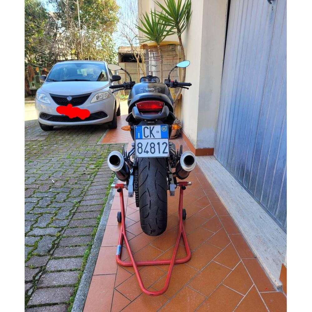 Ducati Monster 620 Dark (2003 - 06) (4)