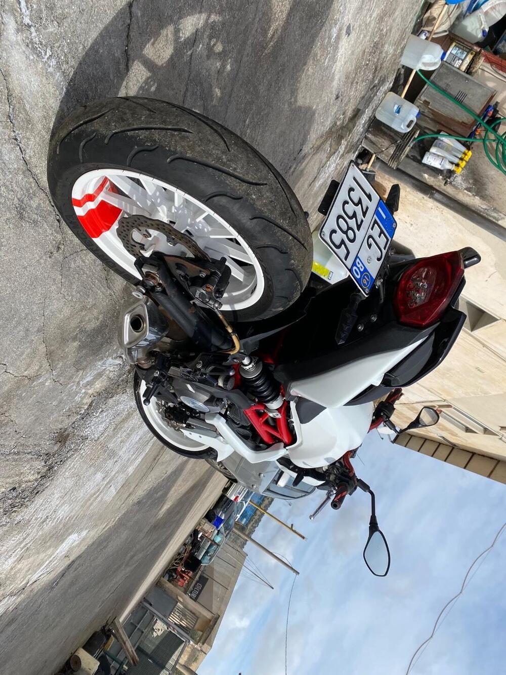 Benelli BN 302 (2014 - 16) (3)