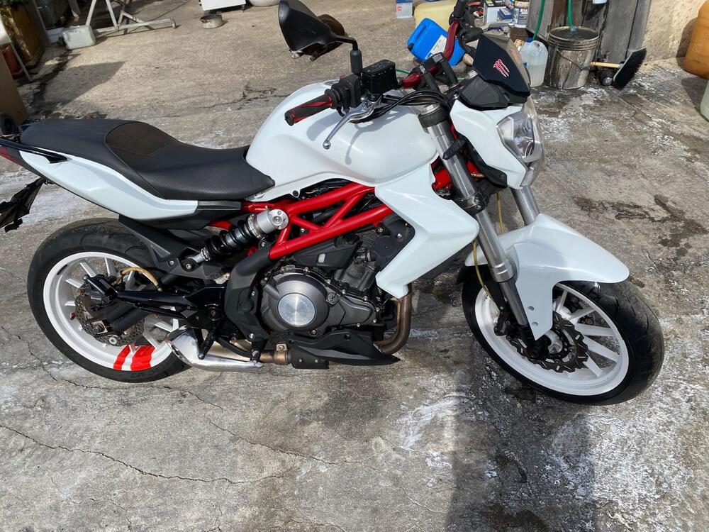 Benelli BN 302 (2014 - 16) (4)