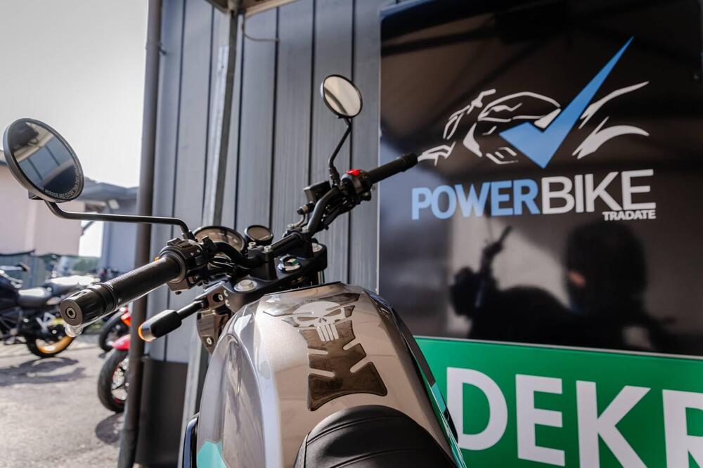 Royal Enfield Himalayan 411 (2021 - 24) (10)