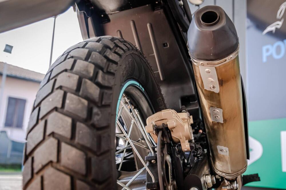 Royal Enfield Himalayan 411 (2021 - 24) (13)