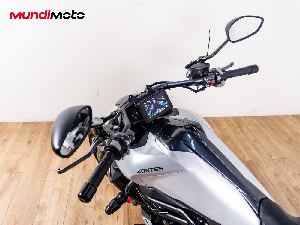 Zontes ZT310-V (2019 - 20) (11)