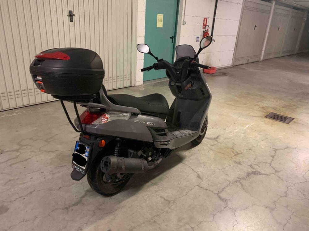 Kymco Dink 200i DD (2007 - 17) (6)