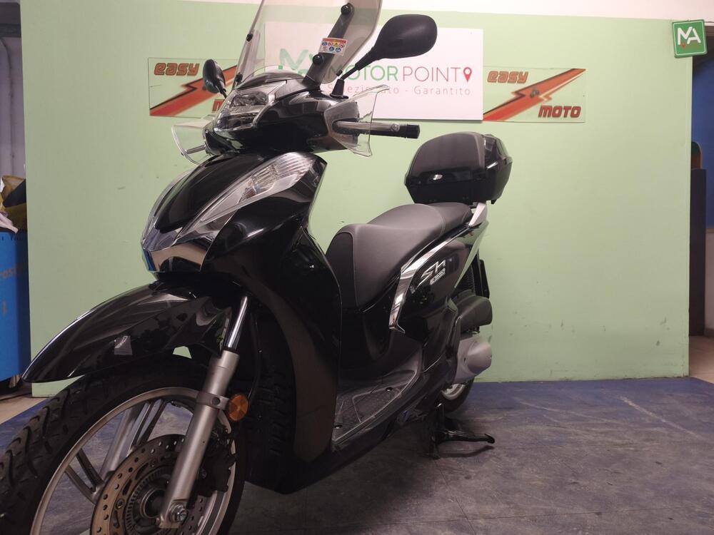 Honda SH 300 i ABS (2016 - 20) (2)