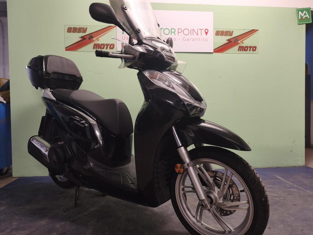 Honda SH 300 i ABS (2016 - 20) (5)