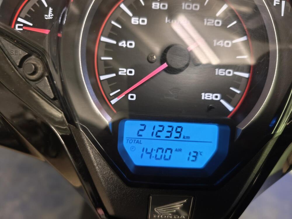 Honda SH 300 i ABS (2016 - 20) (6)