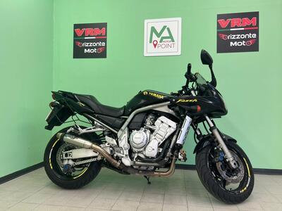 Yamaha FZS 1000 Fazer usata