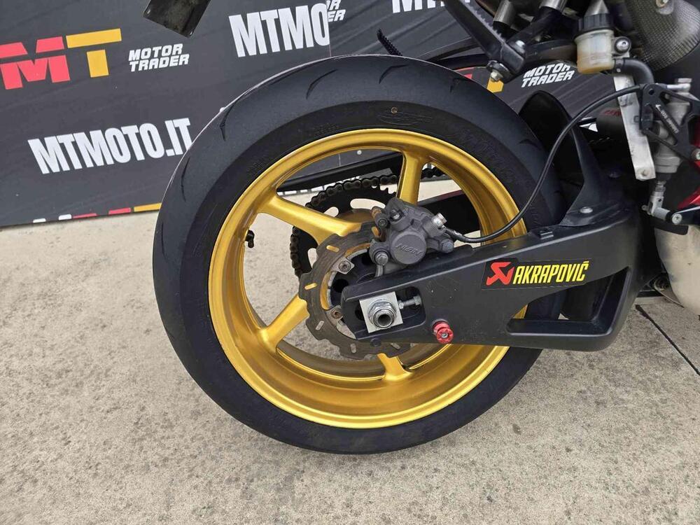 Yamaha YZF R1 (2012 - 14) (7)