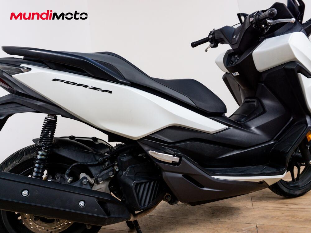 Honda Forza 125 ABS (2015 - 16) (4)