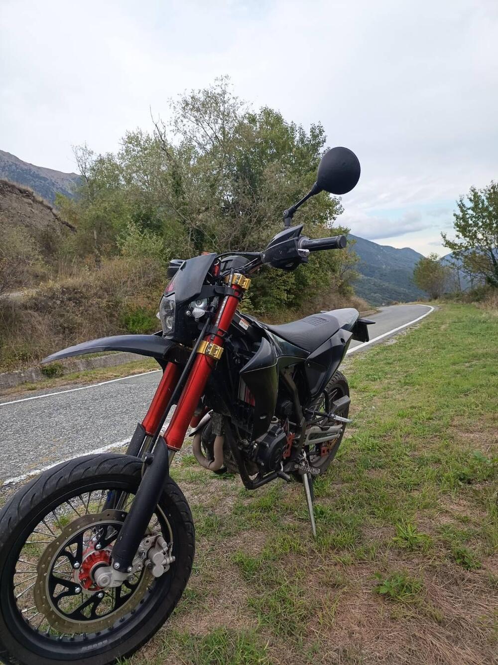 Fantic Motor XMF 125 Motard Competition 4T (2023 - 24) (5)