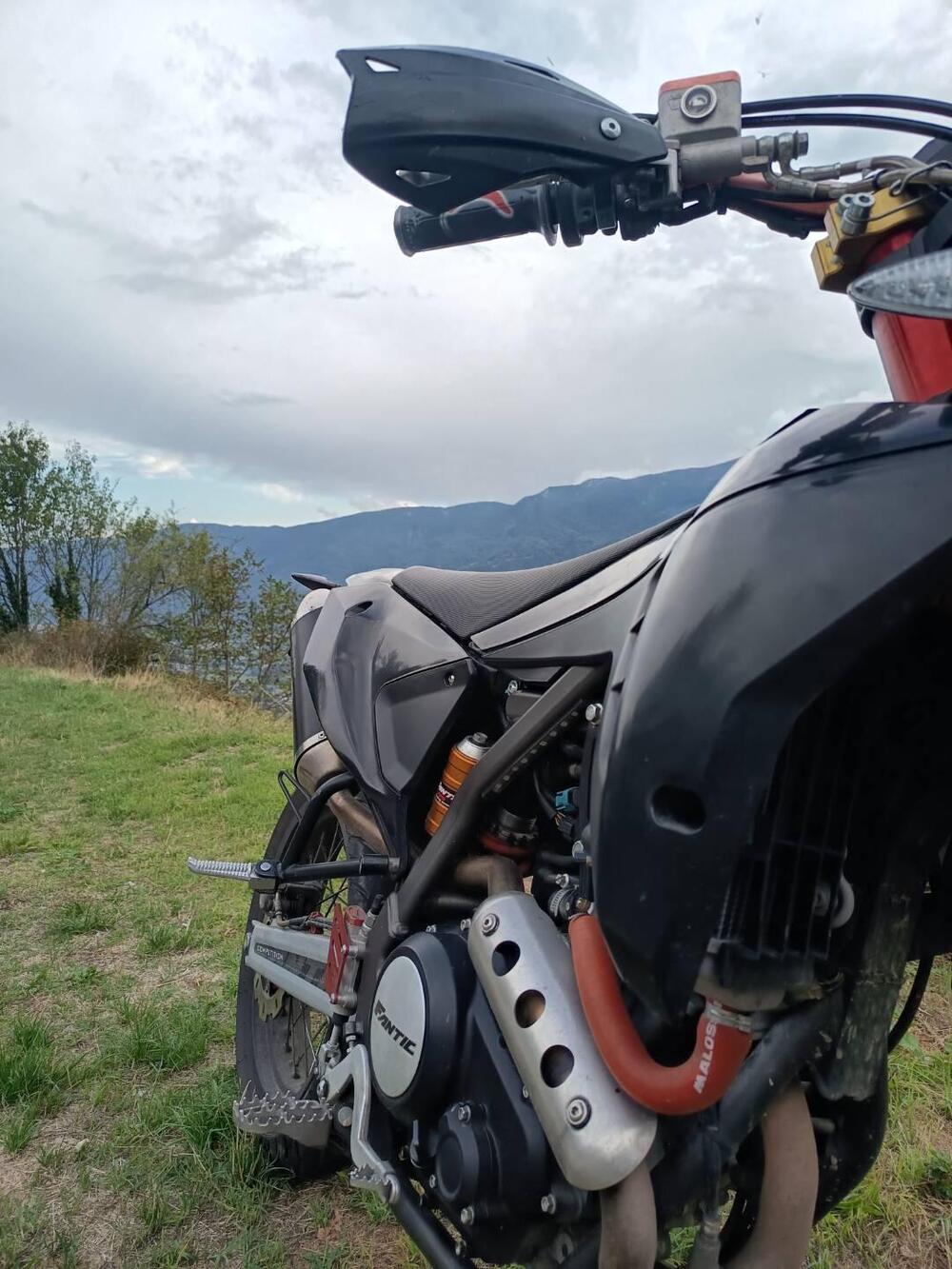 Fantic Motor XMF 125 Motard Competition 4T (2023 - 24) (7)