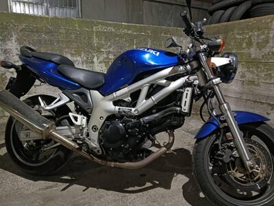 Suzuki SV 650 (1999 - 02) usata