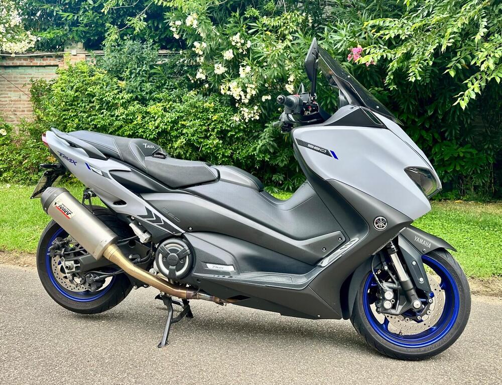 Yamaha T-Max 560 (2020 - 21)
