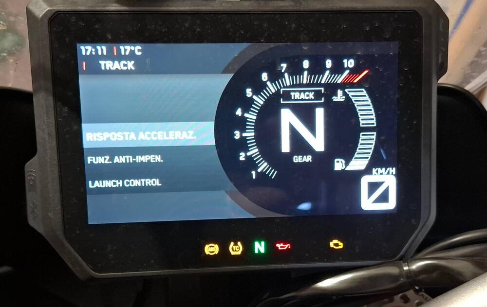 KTM 1290 Super Duke GT (2021) (2)