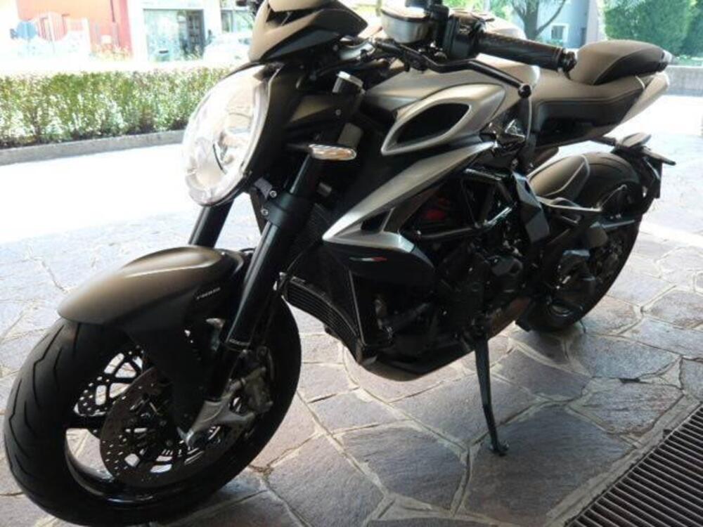 MV Agusta Brutale 800 RR (2021 - 25) (3)