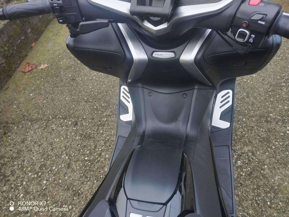 Yamaha T-Max 530 (2017 - 19) (7)