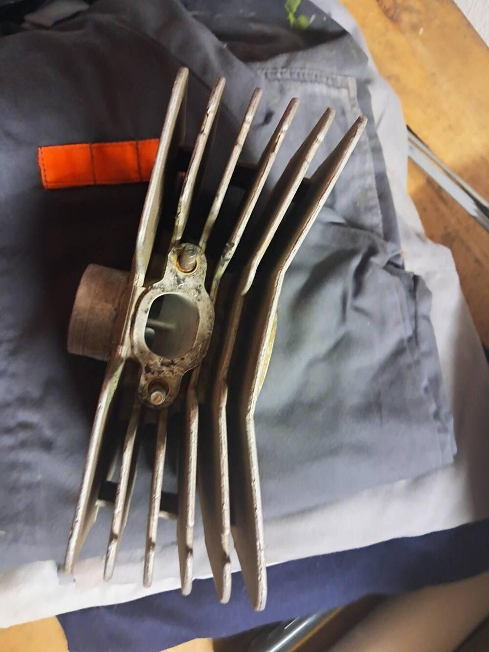 Cilindro nudo fantic motor (5)