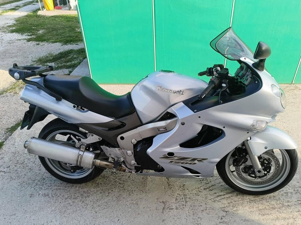 Kawasaki ZZR 1200 (2002 - 05)