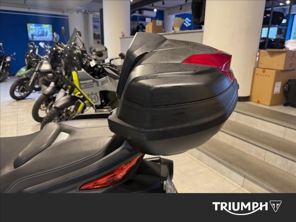 Yamaha X-Max 400 ABS (2013 - 16) (5)