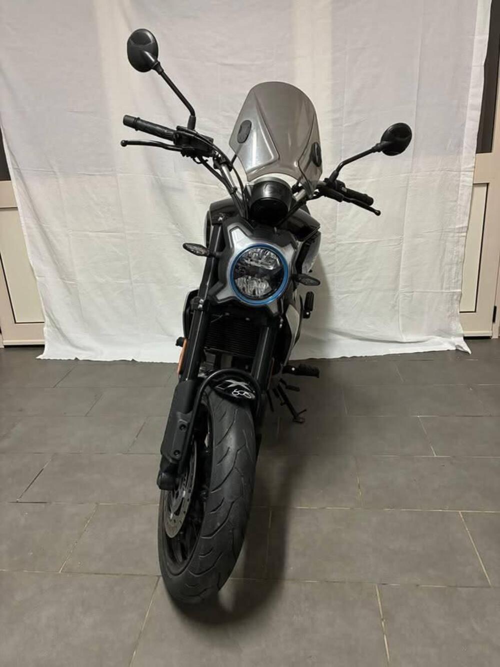 CFMOTO 300CL-X Heritage (2023 - 26) (2)