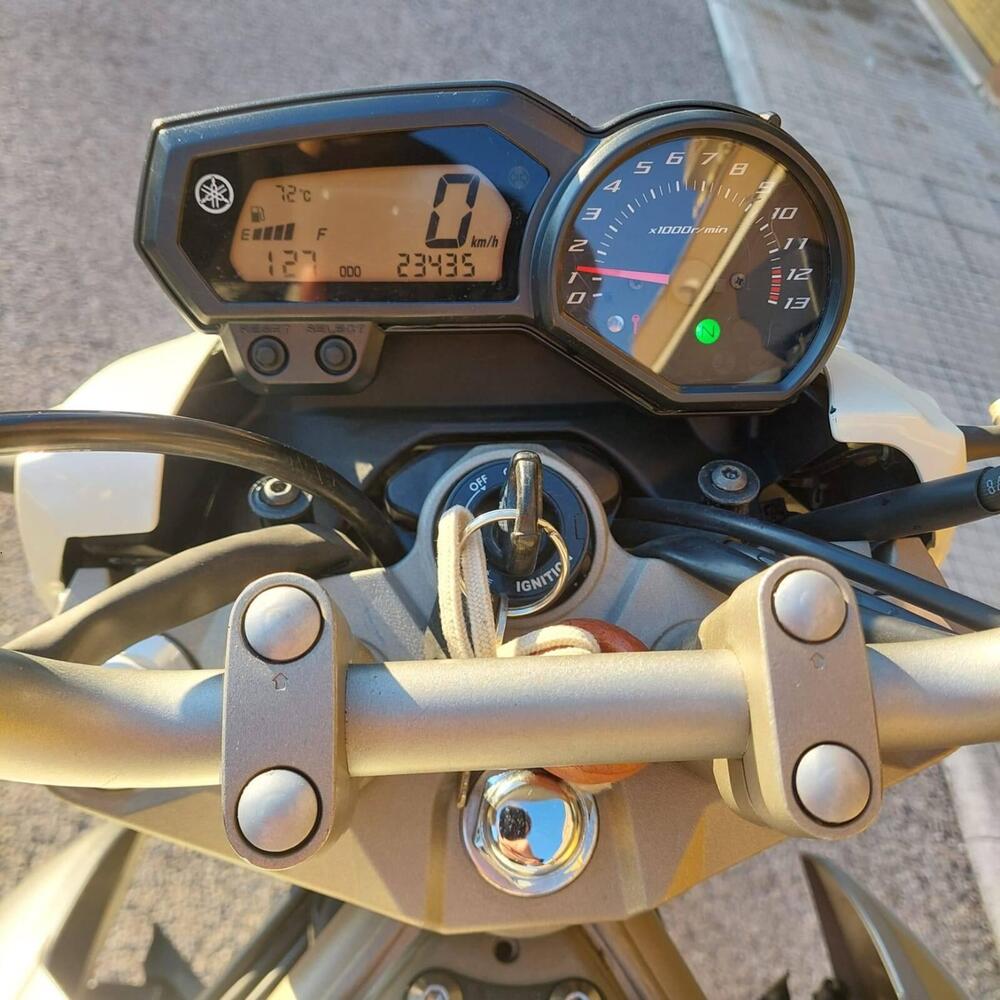 Yamaha XJ6 (2008 - 15) (3)