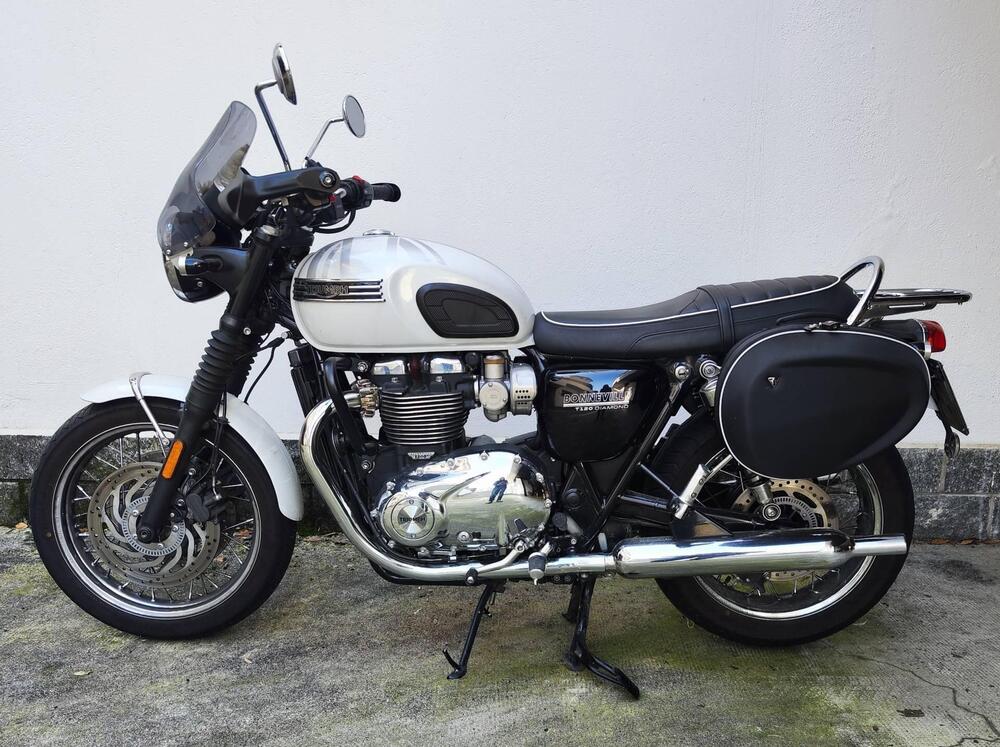 Triumph Bonneville T120 Diamond Edition (2019) (6)