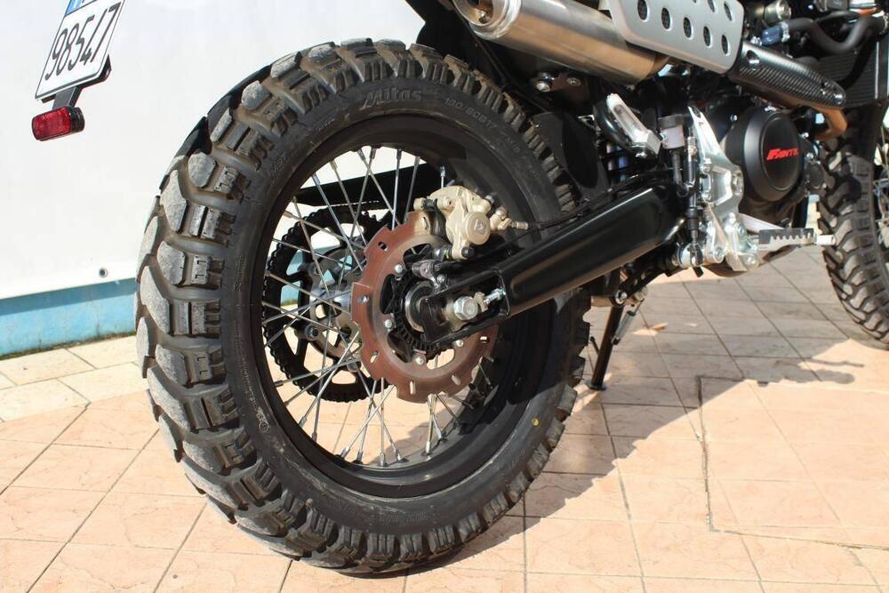 Fantic Motor Caballero 125 Deluxe (2025 - 26) (12)