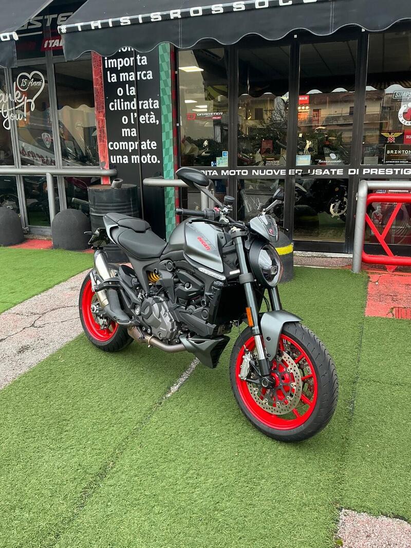 Ducati Monster 937 + (2021 - 25) (2)