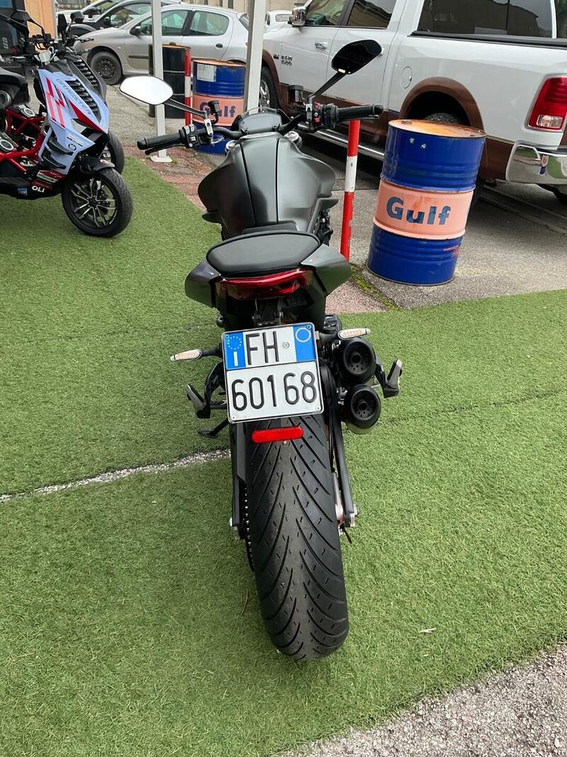 Ducati Monster 937 + (2021 - 25) (6)