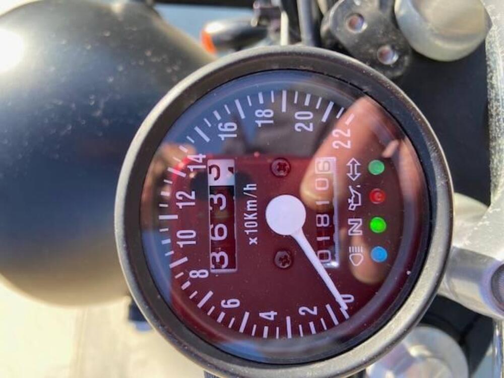 Triumph Bonneville 800 (2002 - 07) (9)