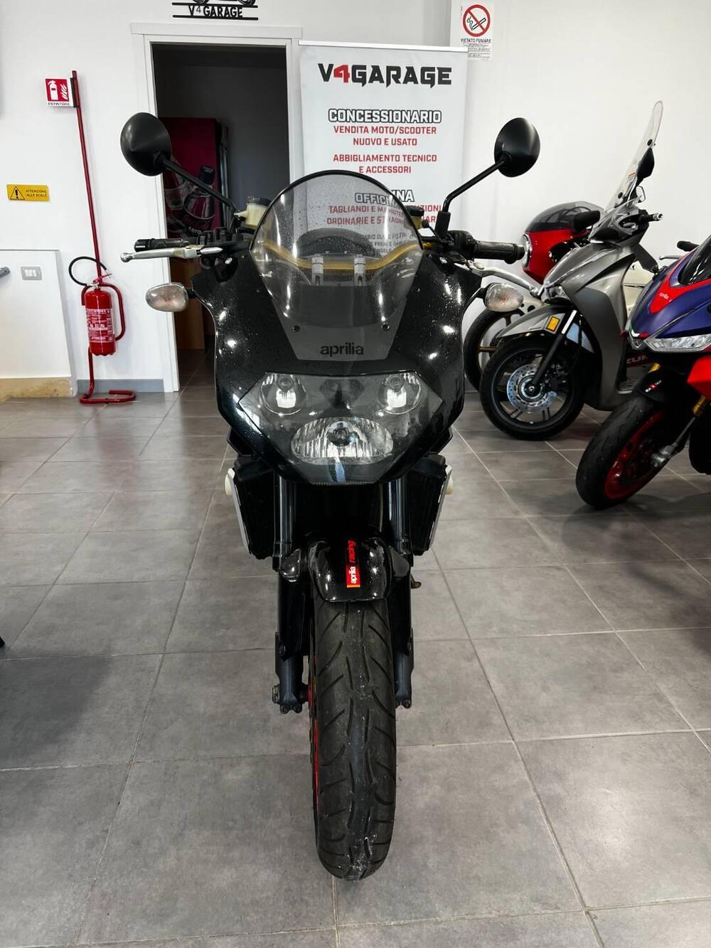 Aprilia RSV 1000 (2003 - 04) (5)