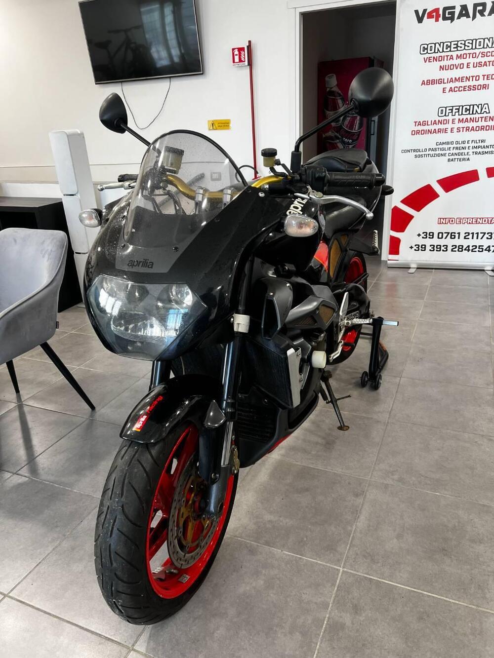 Aprilia RSV 1000 (2003 - 04) (6)