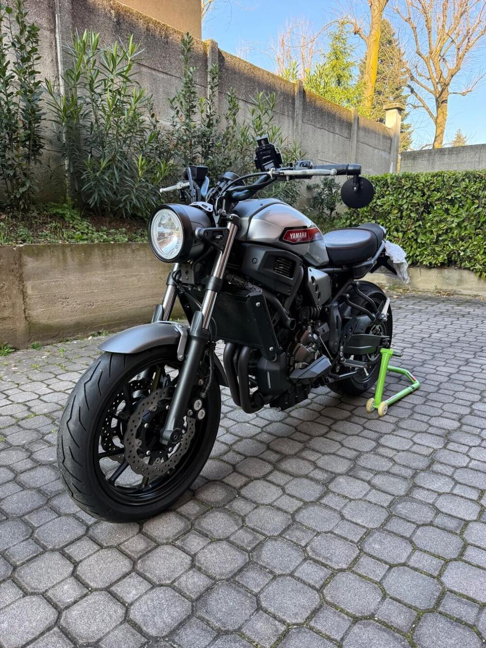 Yamaha XSR 700 ABS (2016 - 20) (12)