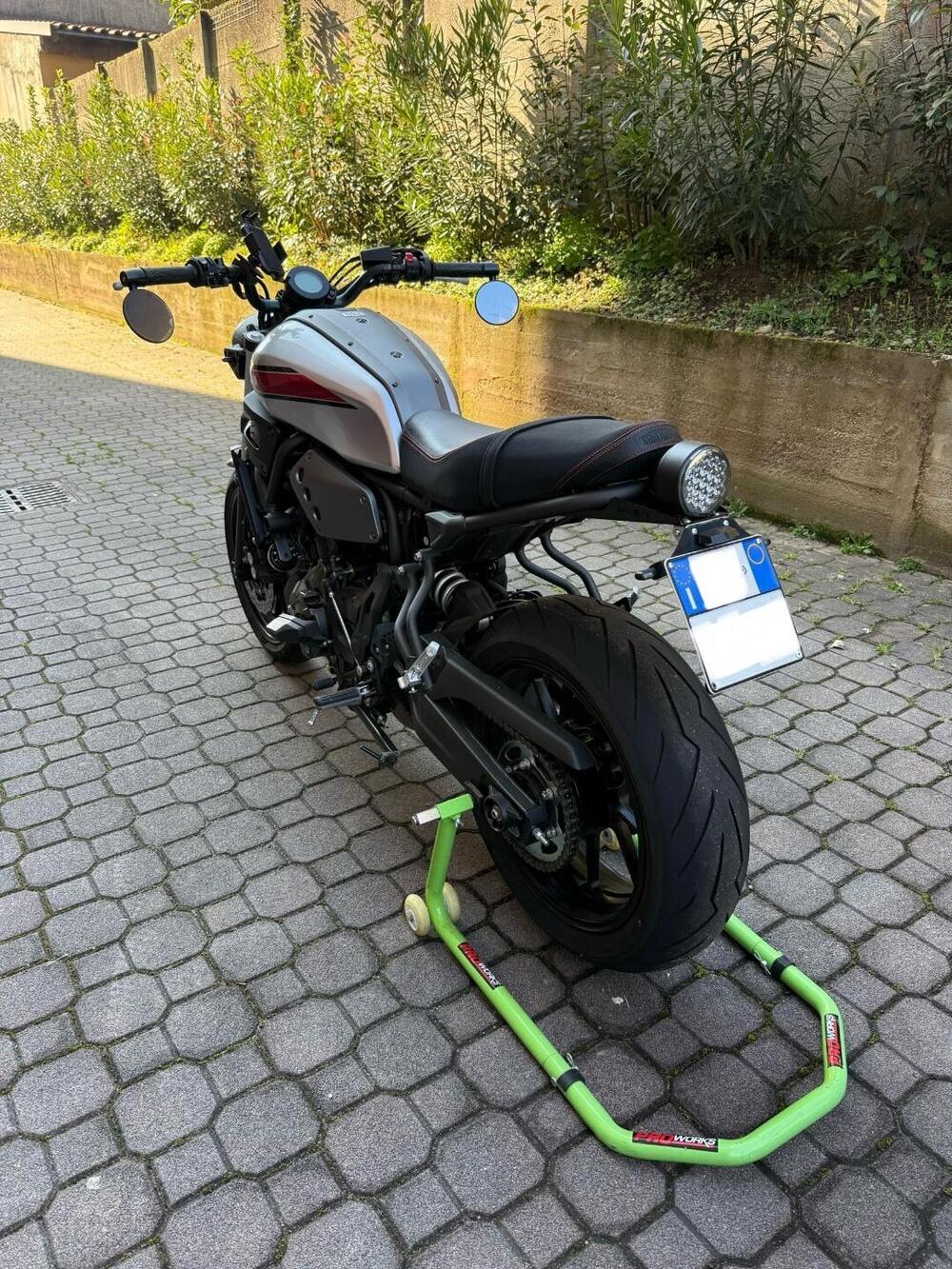 Yamaha XSR 700 ABS (2016 - 20) (4)