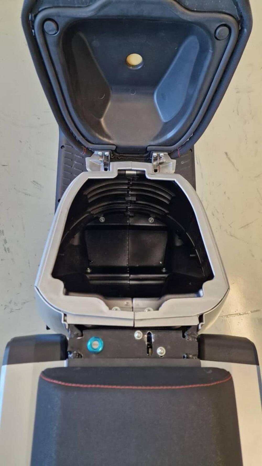 WOW 775 L3e (2021 - 26) (6)