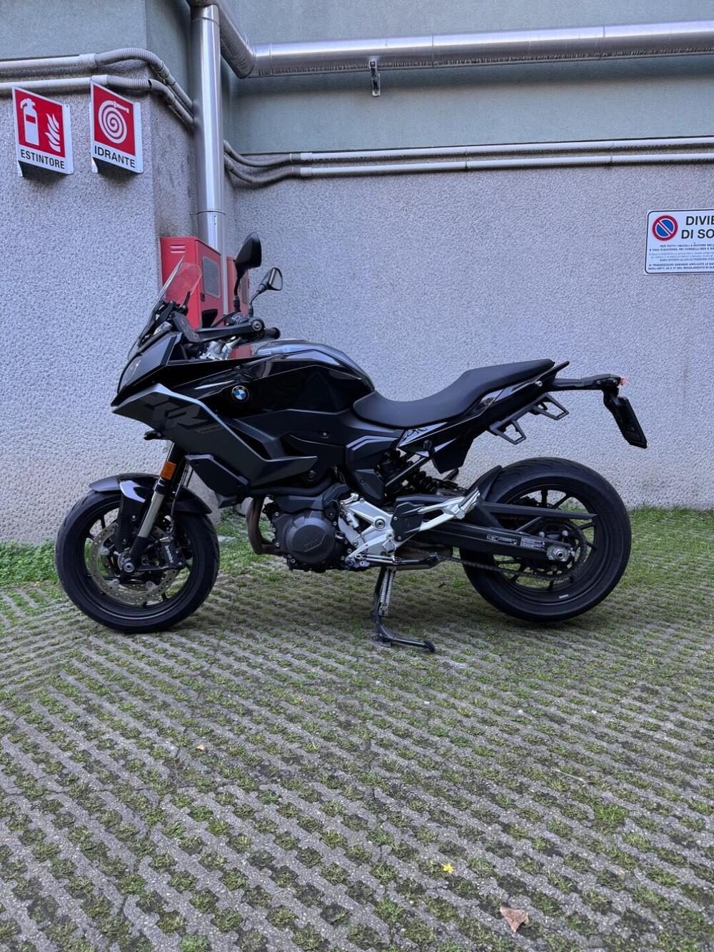 Bmw F 900 XR (2020 - 24)