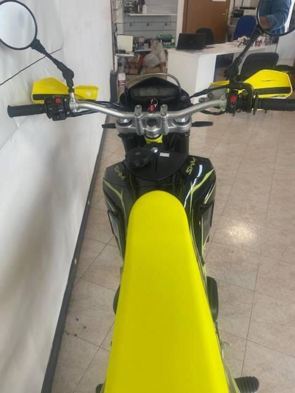 Swm SM 125 R (2025 - 26) (11)