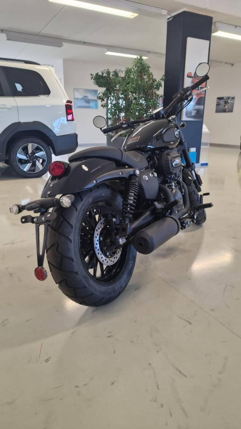 Keeway Motor V302 C (2022 - 26) (3)