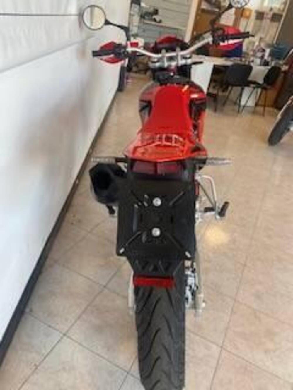 Swm SM 125 R (2025 - 26) (11)