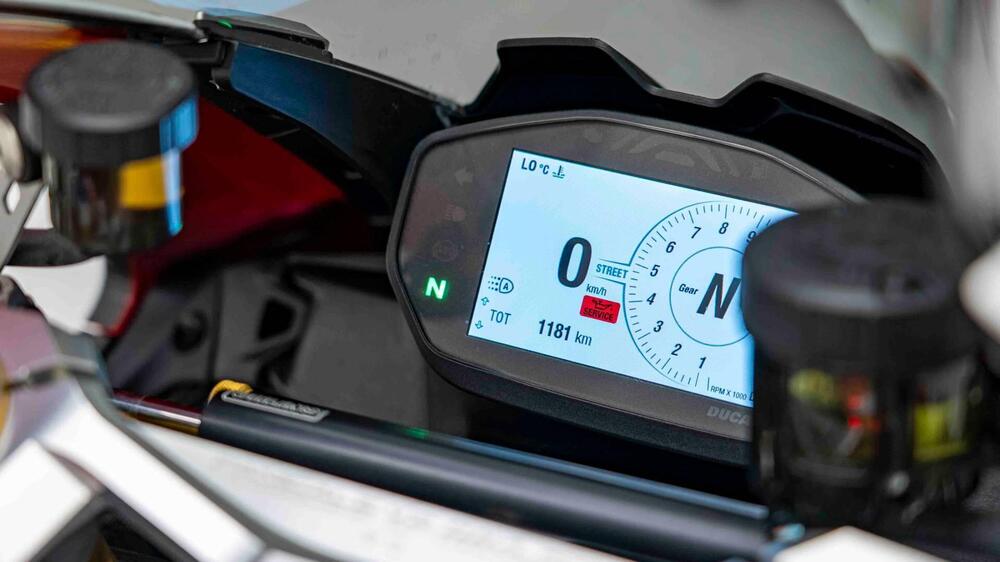 Ducati Panigale V2 Bayliss 1st Championship 20th Anniversary (2021 - 24) (20)