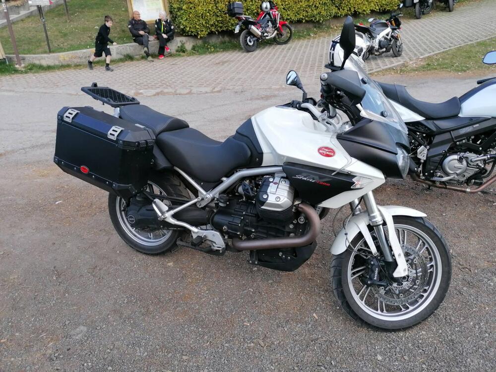 Moto Guzzi Stelvio 1200 8V (2011 - 16)