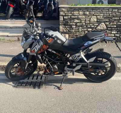 KTM 125 Duke ABS (2013 - 16) usata