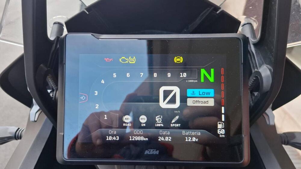 KTM 1290 Super Adventure S (2022 - 25) (4)