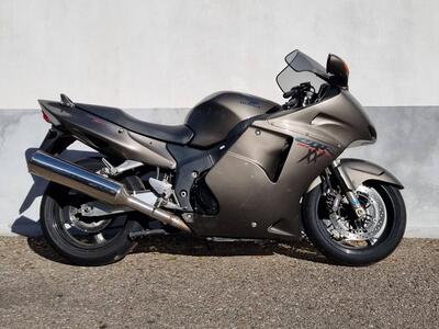 Honda CBR 1100 XX Superblackbird (1999 - 00) usata
