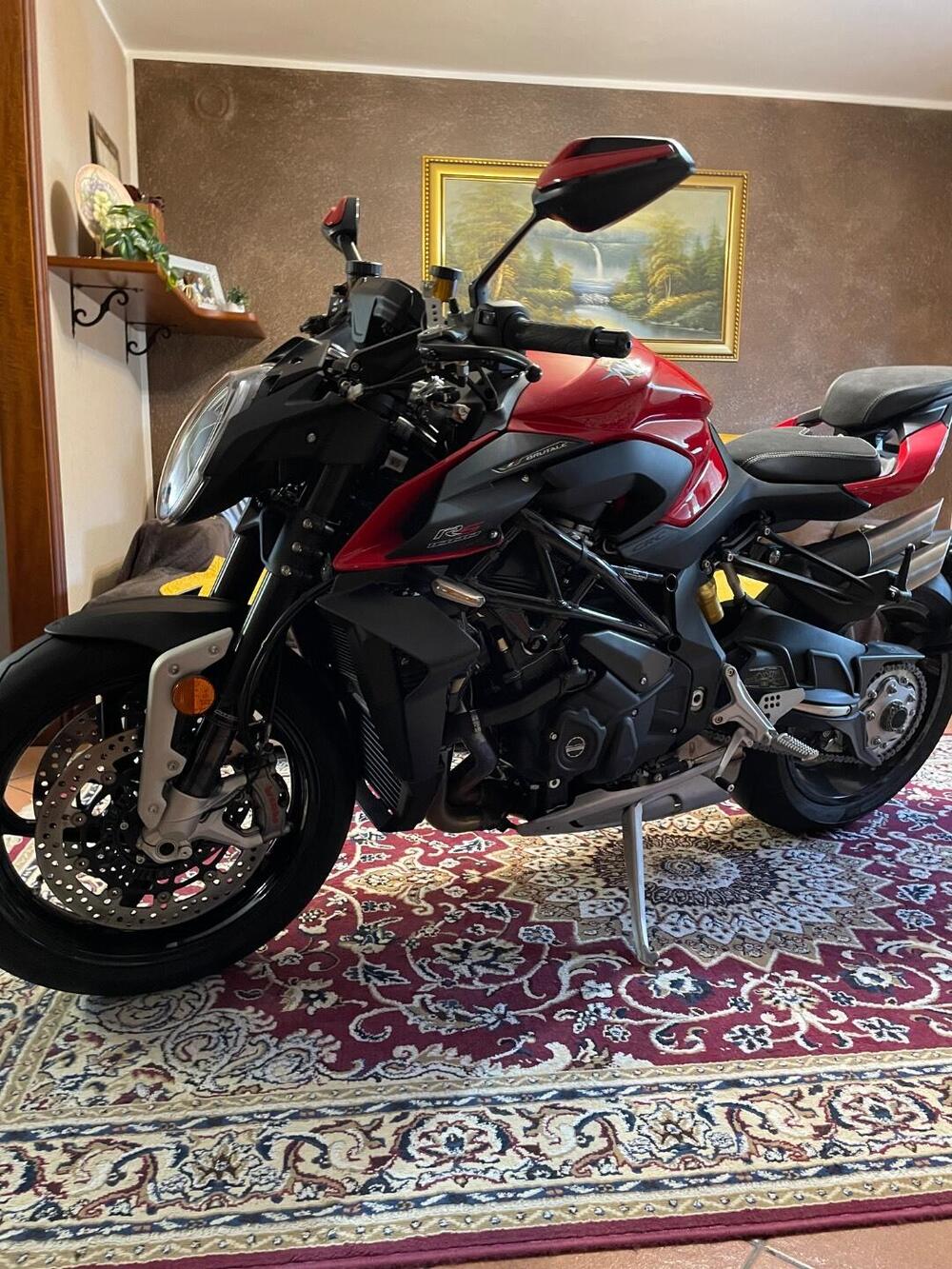 MV Agusta Brutale 1000 RS (2022 - 26) (6)